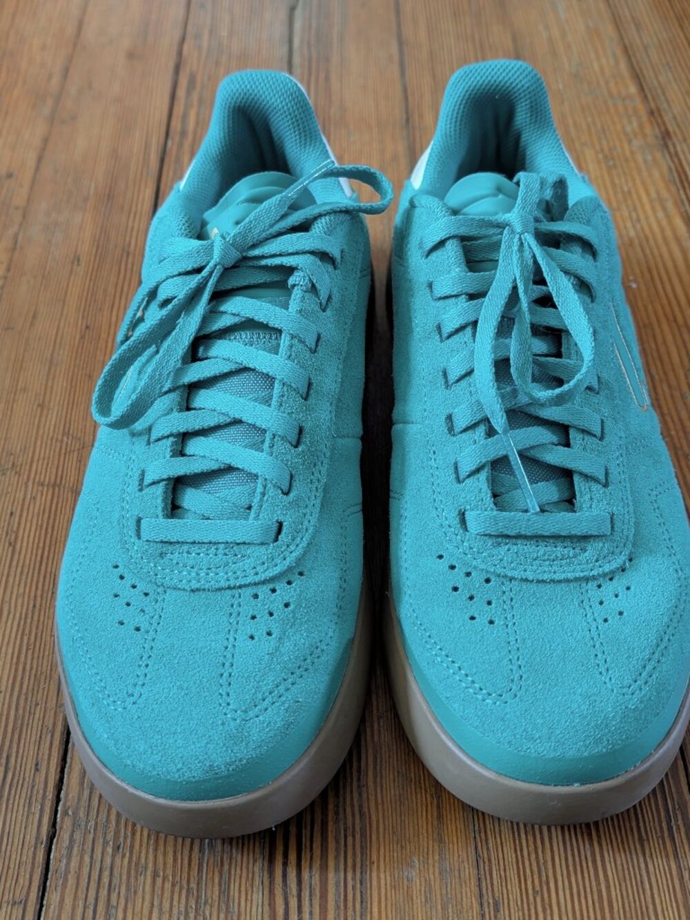 Adidas Five Ten Stealth DLX sneakers women's size 9.5 / 40